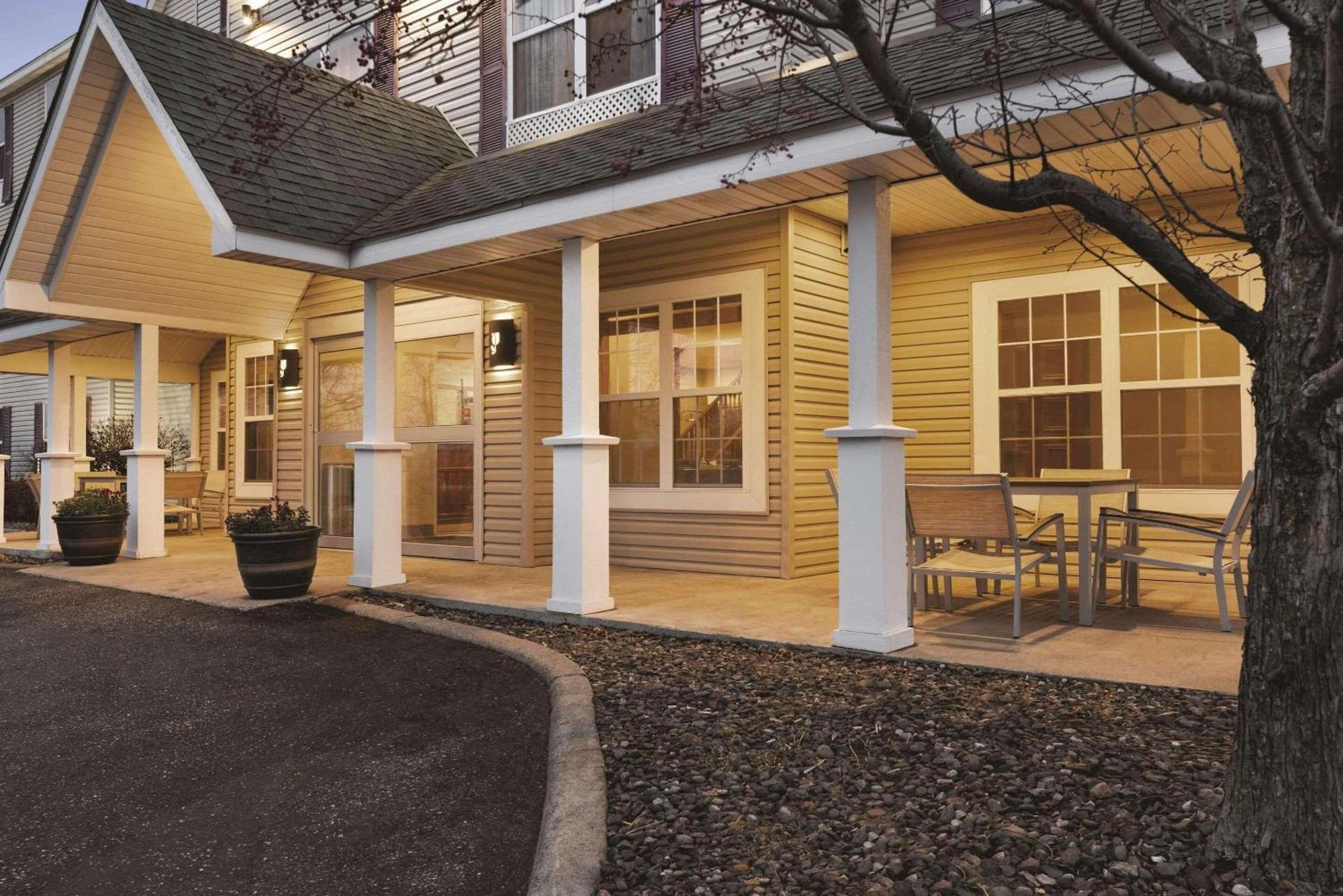 Country Inn & Suites By Radisson, Forest Lake, Mn エクステリア 写真
